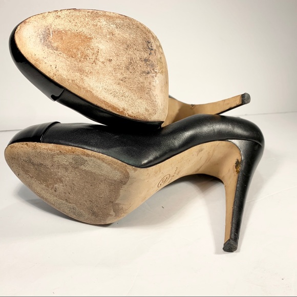 Authentic Chanel CC Black cap toe platform pump - Picture 4 of 8
